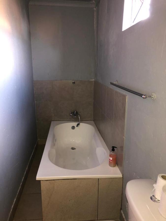 אלברטון Fgm Guesthouse 2 מראה חיצוני תמונה