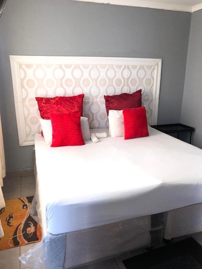 אלברטון Fgm Guesthouse 2 מראה חיצוני תמונה