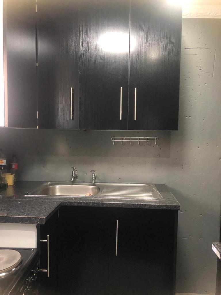 אלברטון Fgm Guesthouse 2 חדר תמונה
