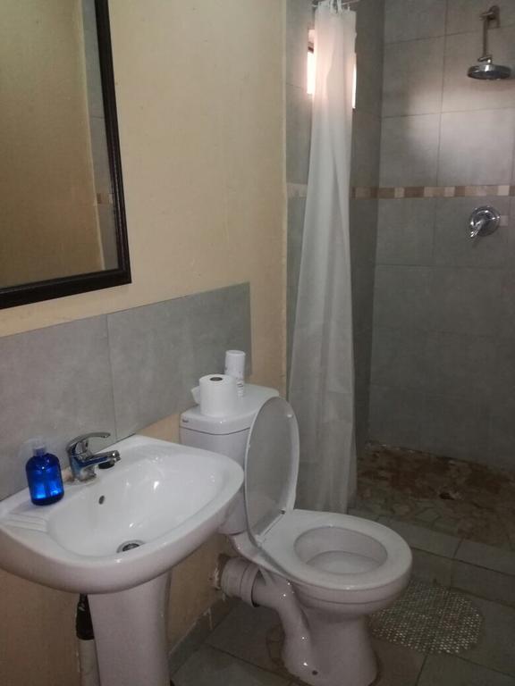 אלברטון Fgm Guesthouse 2 מראה חיצוני תמונה